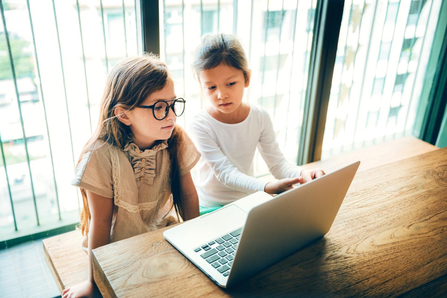 Students learning online